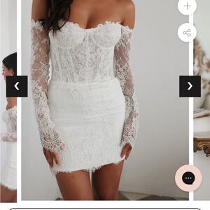 UNTAMED PETALS BY AMANDA JUDGE White Lace Off-Shoulder Dress